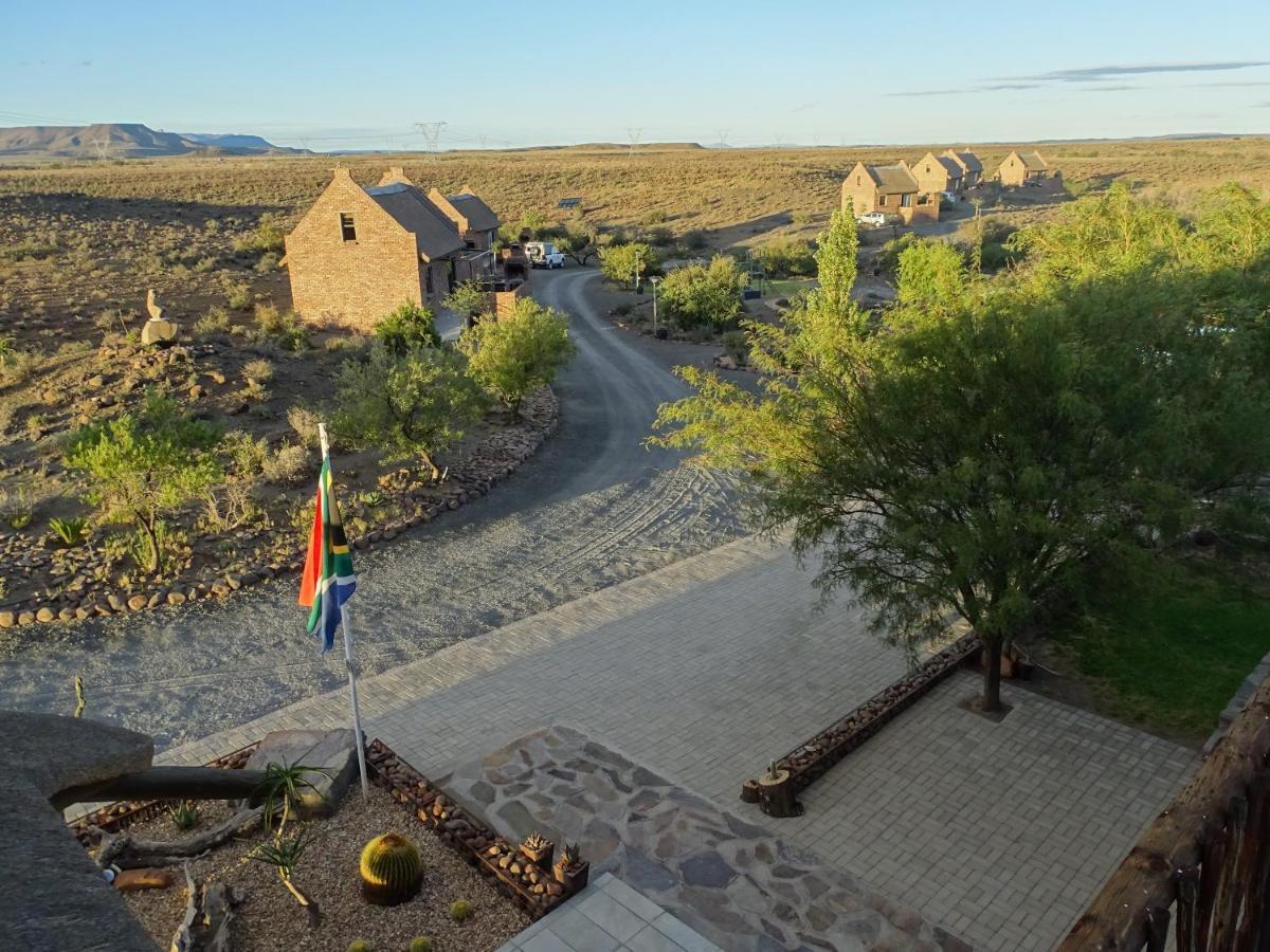 Teri-Lemveli Lodge Beaufort West Eksteriør bilde