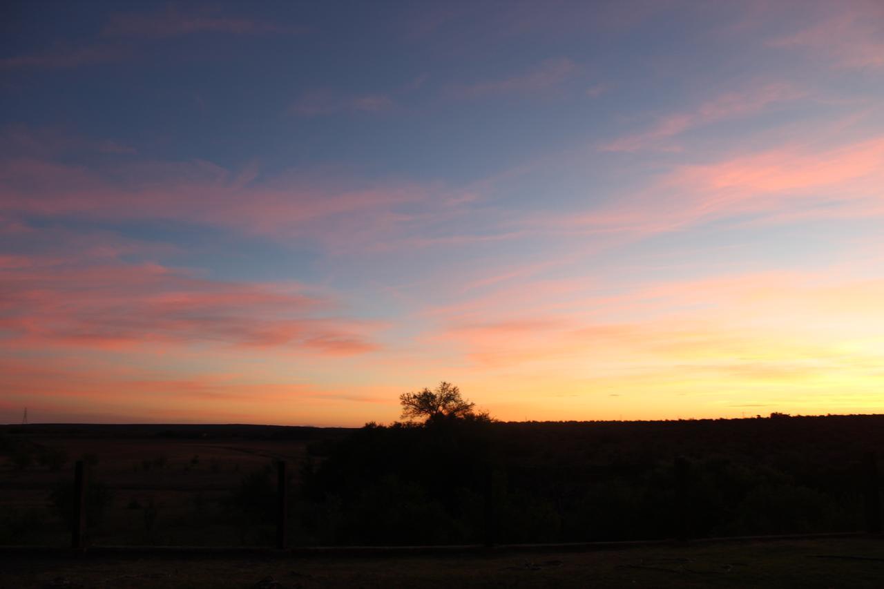 Teri-Lemveli Lodge Beaufort West Eksteriør bilde