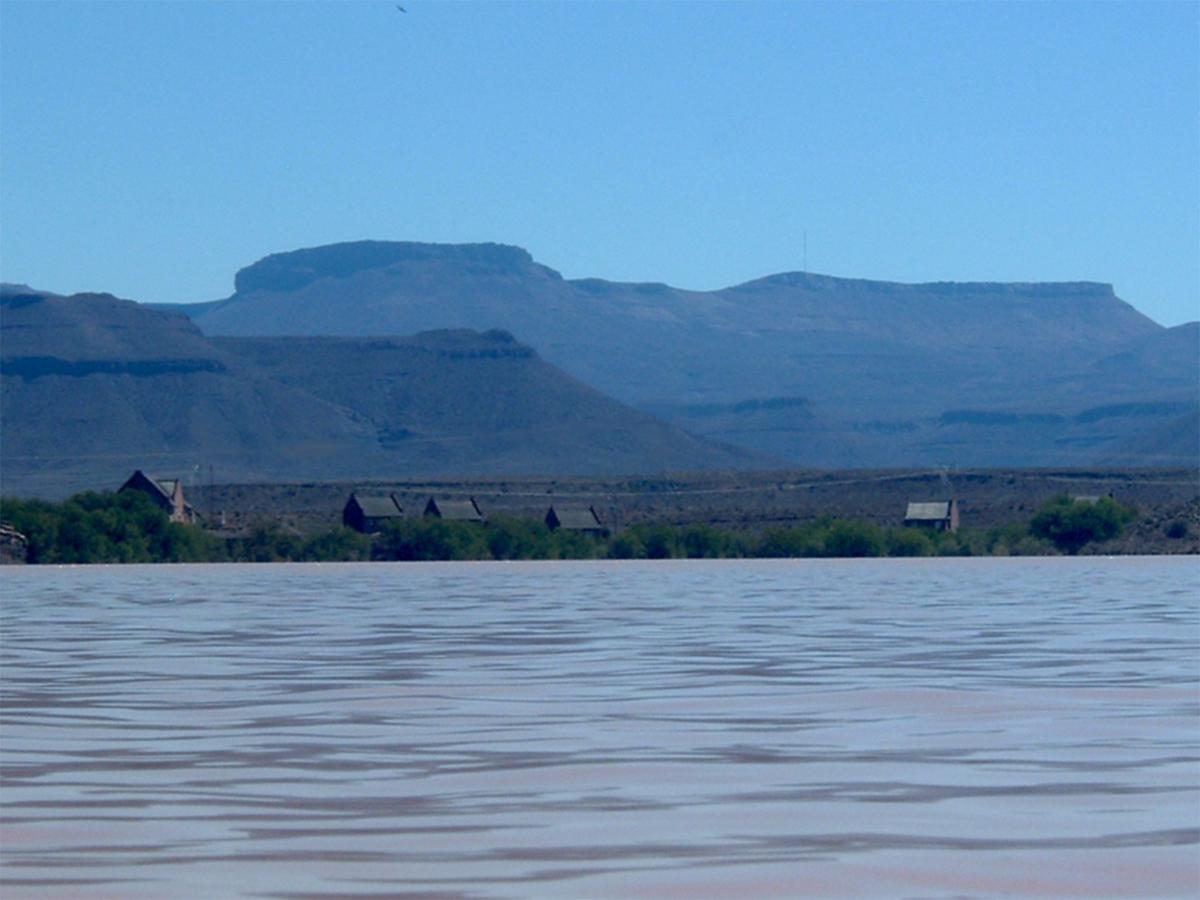 Teri-Lemveli Lodge Beaufort West Eksteriør bilde