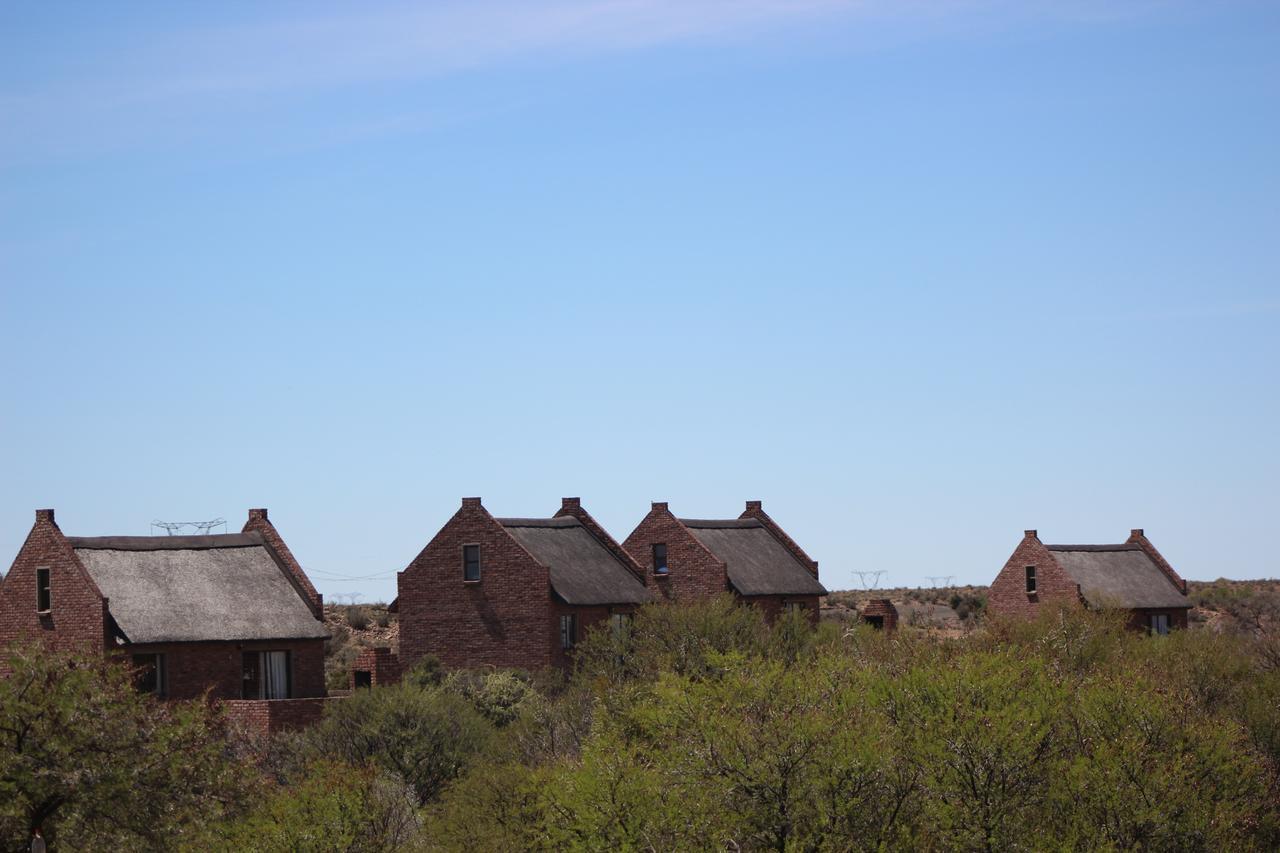Teri-Lemveli Lodge Beaufort West Eksteriør bilde