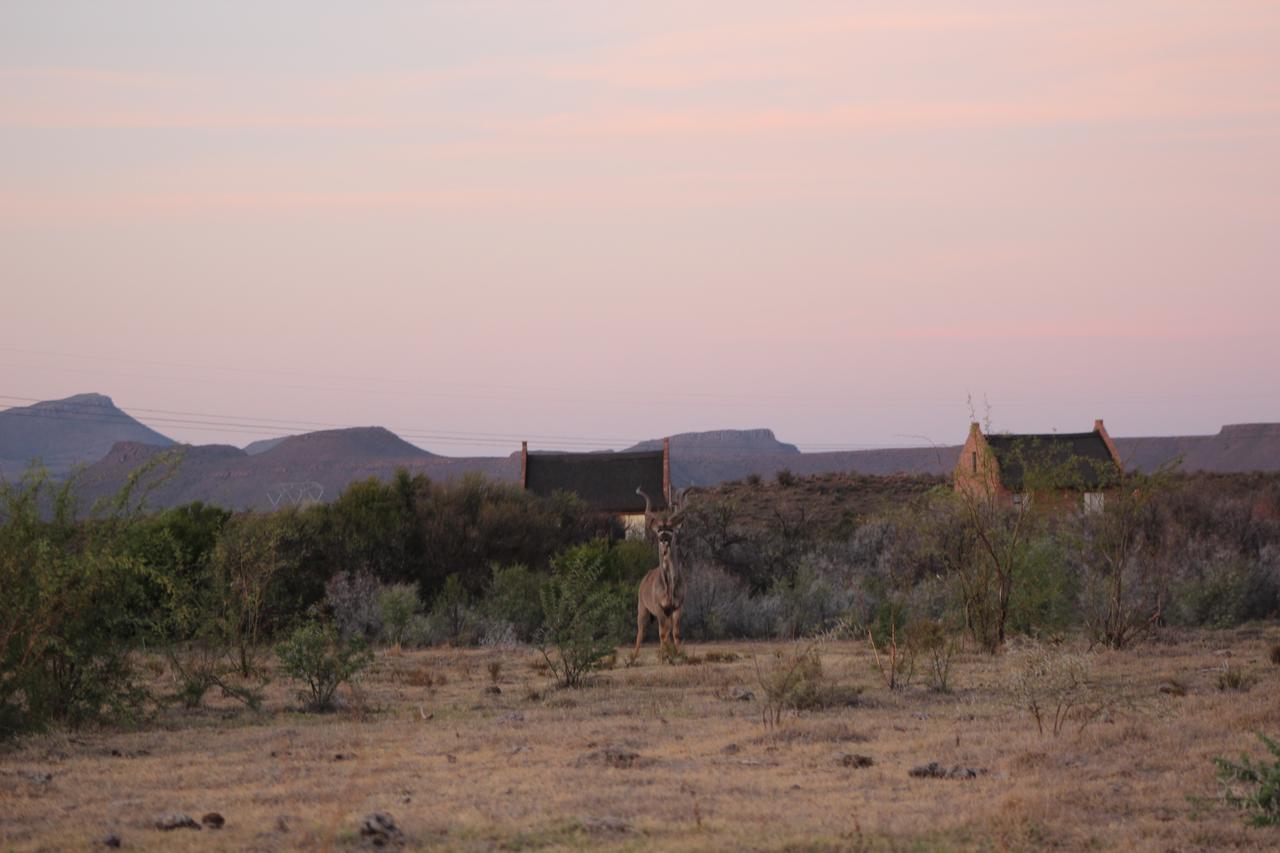 Teri-Lemveli Lodge Beaufort West Eksteriør bilde