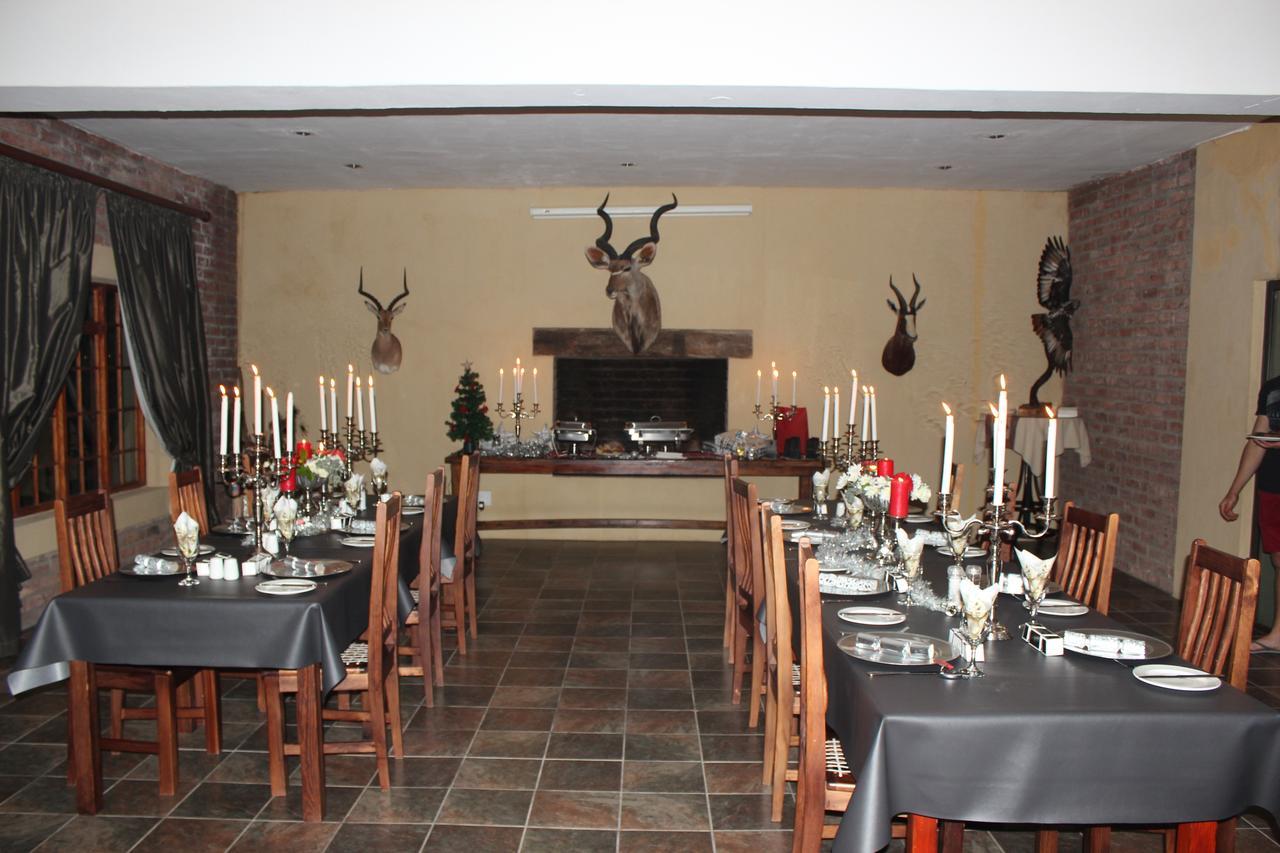 Teri-Lemveli Lodge Beaufort West Eksteriør bilde