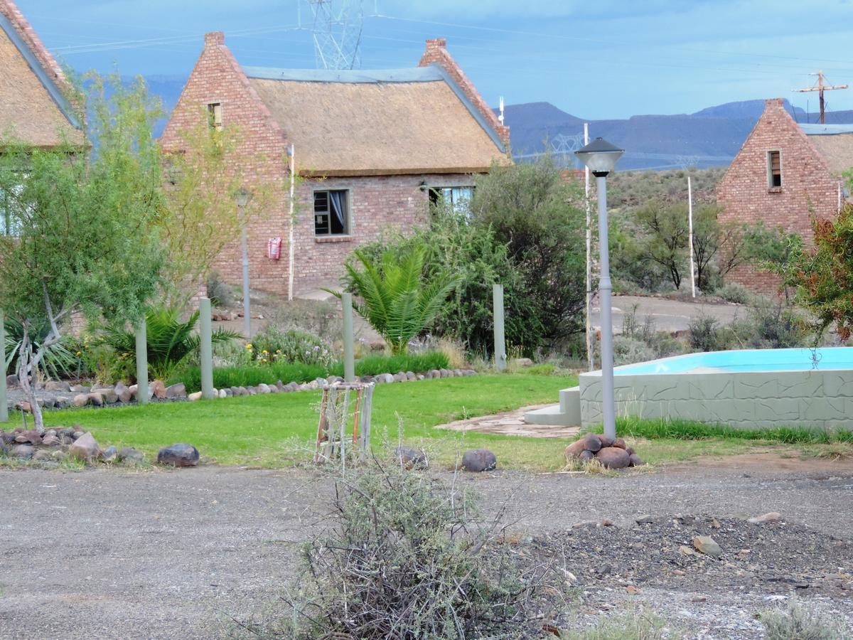Teri-Lemveli Lodge Beaufort West Eksteriør bilde